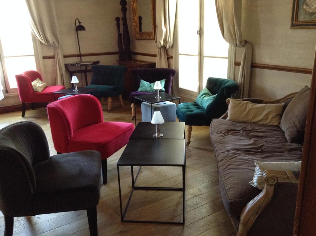 Hostellerie Les Frenes Avignon Exterior foto