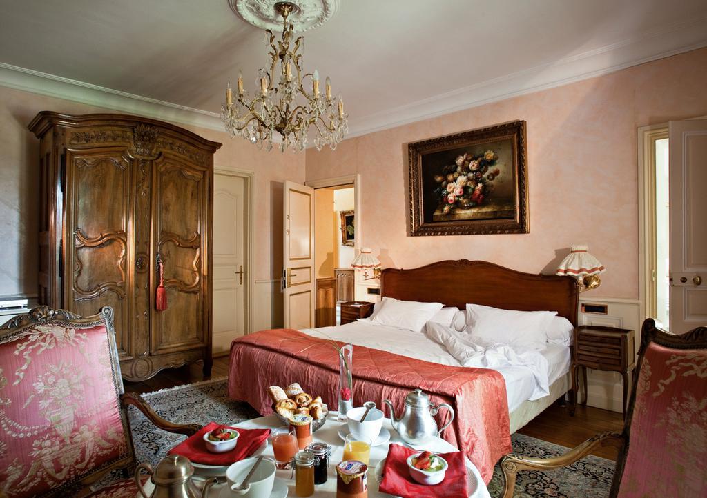 Hostellerie Les Frenes Avignon Zimmer foto